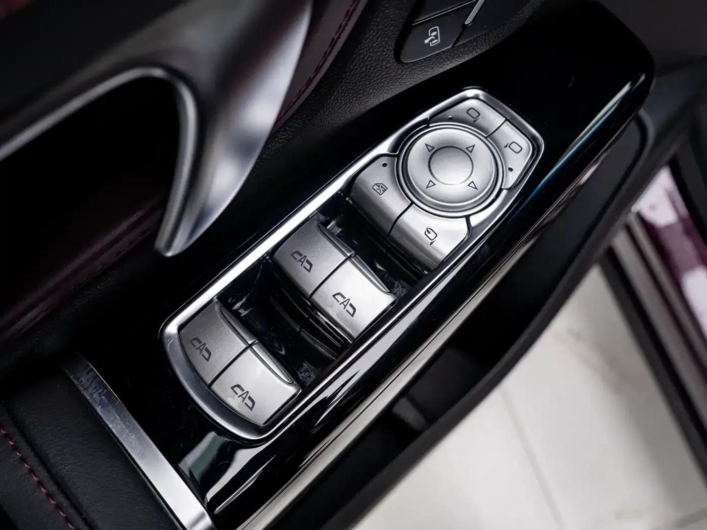 Century 2023 2.0T Six-Seat Luxury Edition — миниатюра 10
