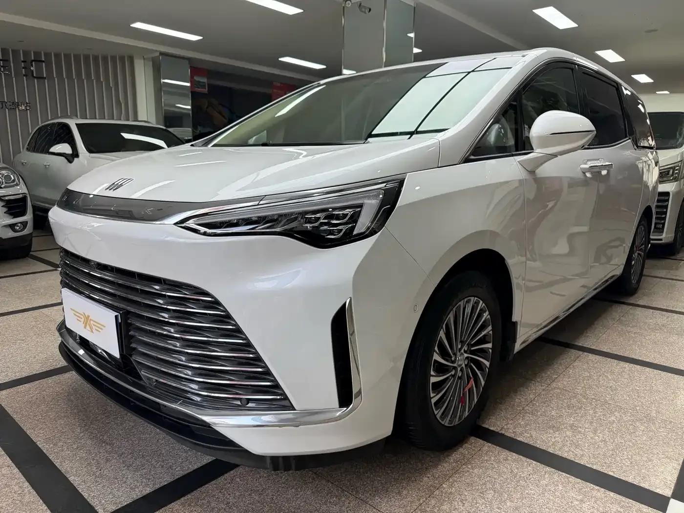 Century 2023 2.0T Seven-Seat Premium Edition — миниатюра 1