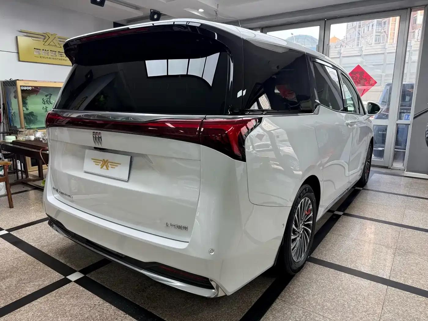 Century 2023 2.0T Seven-Seat Premium Edition — миниатюра 7
