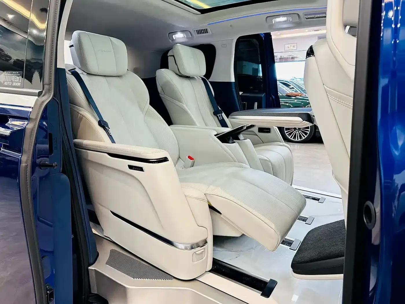 Century 2023 2.0T Six-Seat Luxury Edition — миниатюра 7