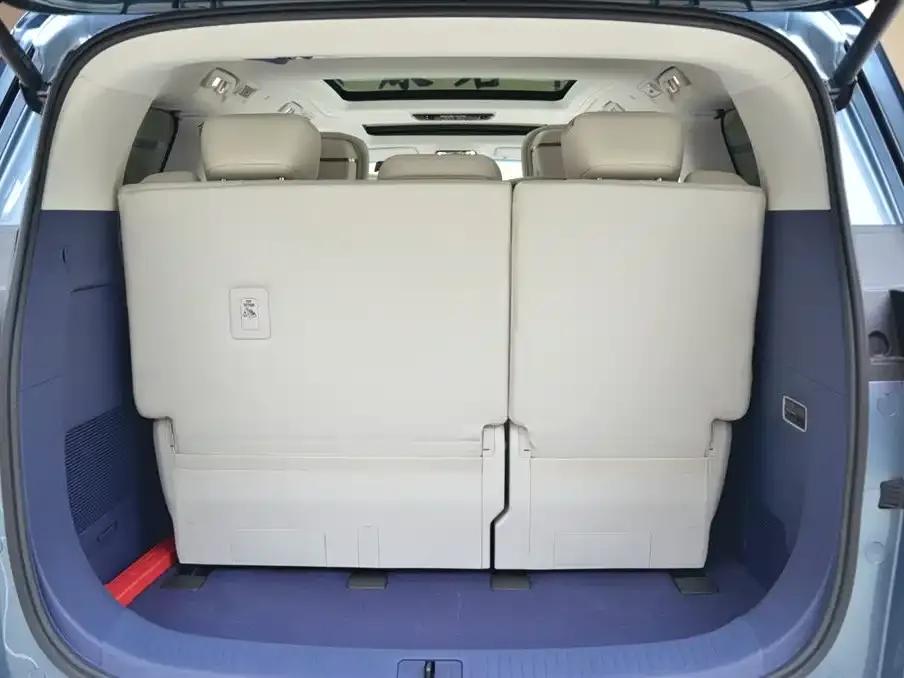 Century 2023 2.0T 7-Seat Luxury Edition — миниатюра 13