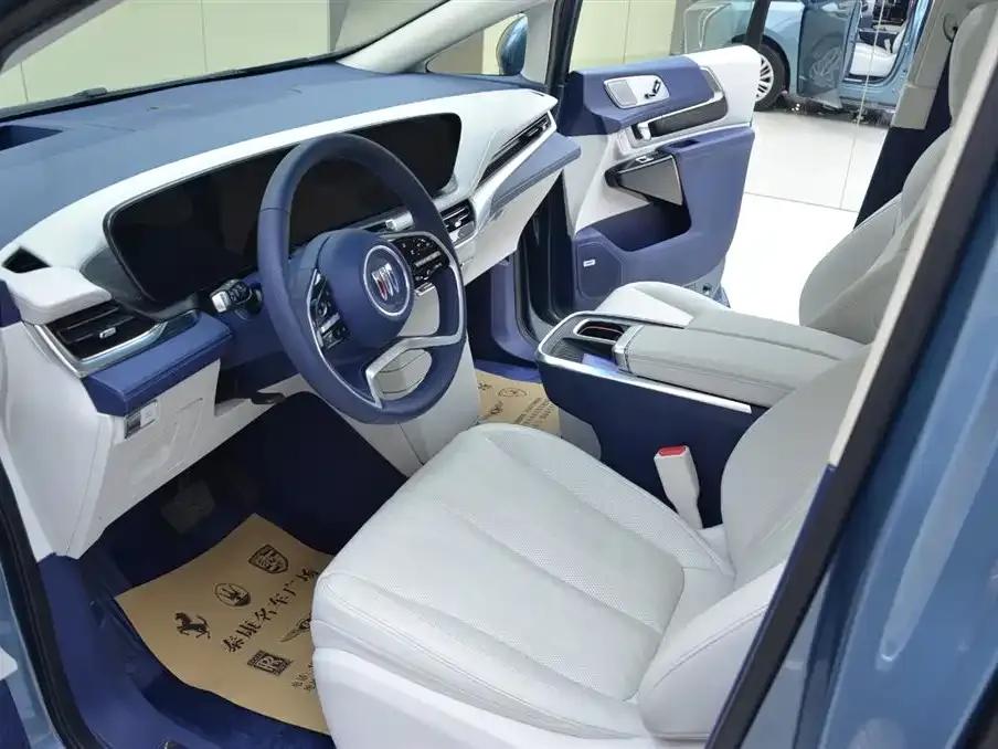 Century 2023 2.0T 7-Seat Luxury Edition — миниатюра 4
