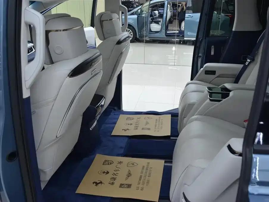 Century 2023 2.0T 7-Seat Luxury Edition — миниатюра 5