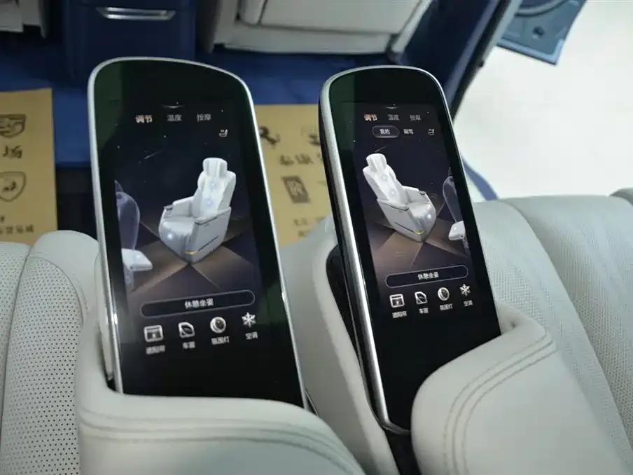 Century 2023 2.0T 7-Seat Luxury Edition — миниатюра 10