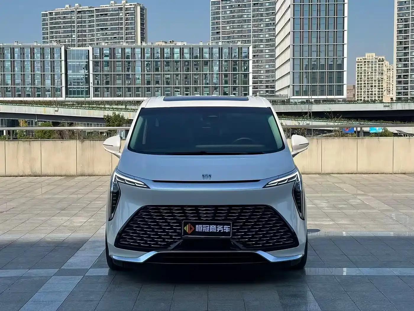 Century 2023 2.0T Six-Seat Luxury Edition — миниатюра 2