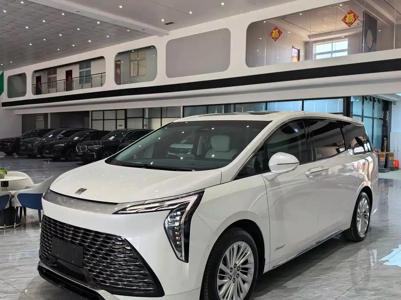 Century 2023 2.0T Six-Seat Luxury Edition — миниатюра 1