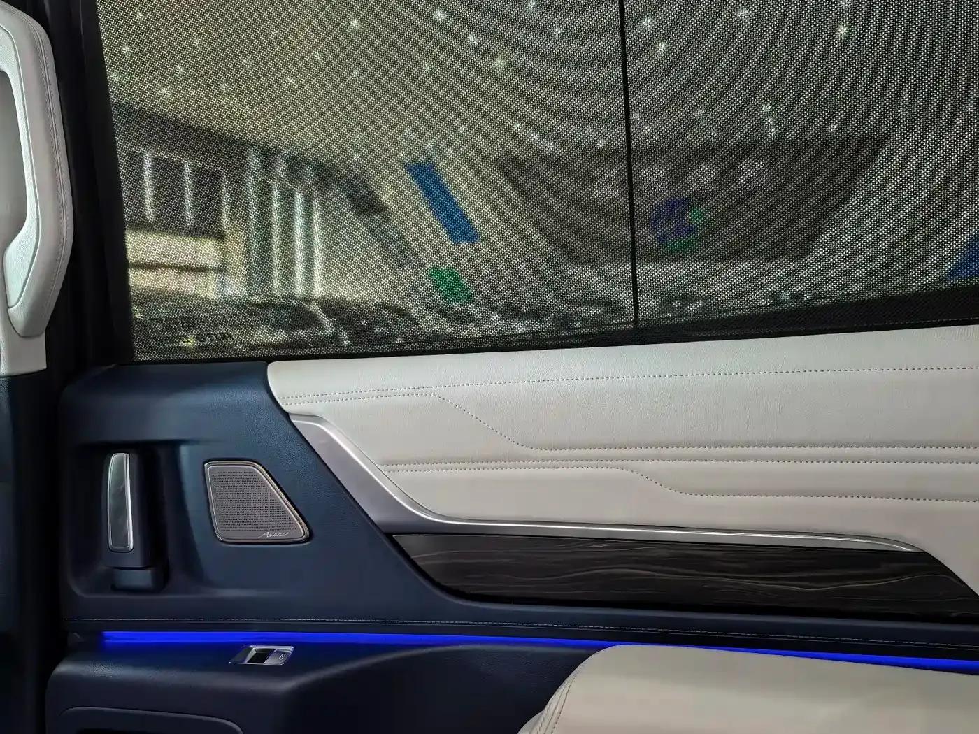 Century 2023 2.0T Six-Seat Luxury Edition — миниатюра 11