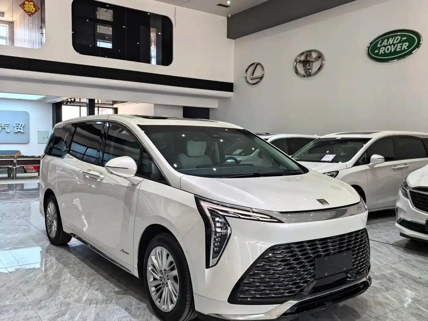 Century 2023 2.0T Six-Seat Luxury Edition — миниатюра 3