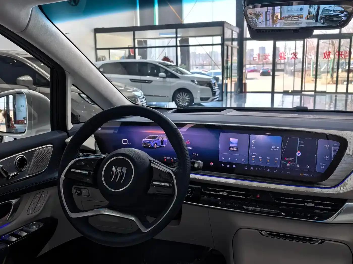 Century 2023 2.0T Six-Seat Luxury Edition — миниатюра 5