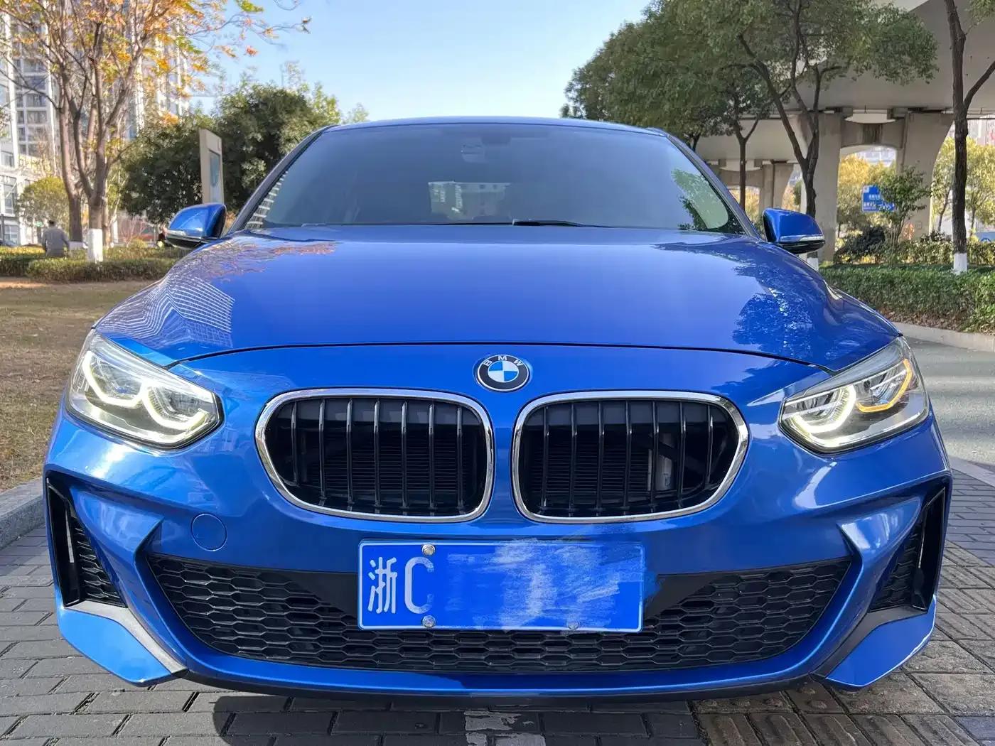 2019 BMW 1 Series 118i M Sport Package — миниатюра 3