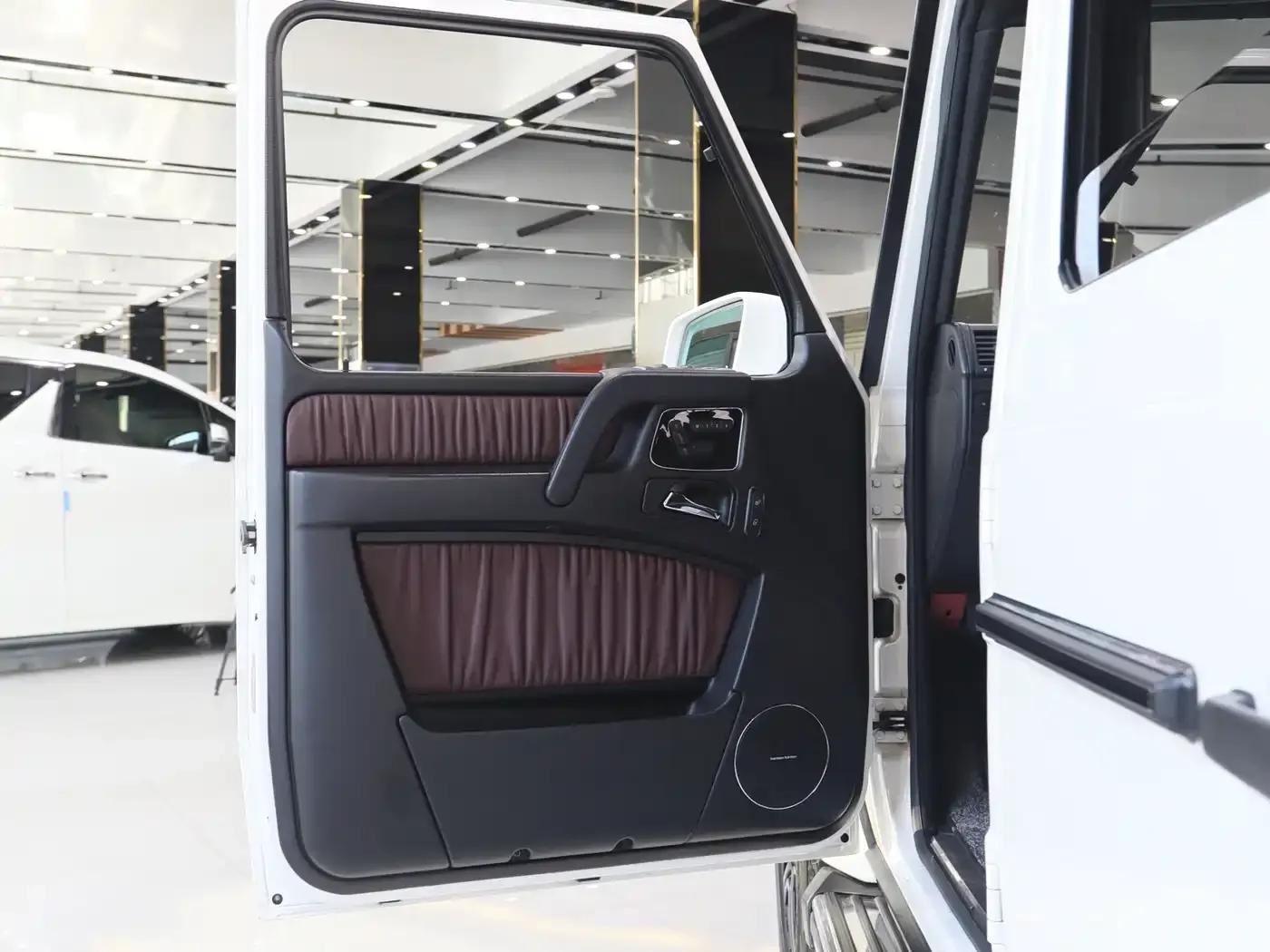 2013 Mercedes-Benz G-Class AMG 63 — миниатюра 5