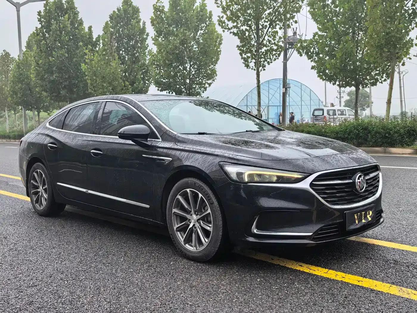 Buick LaCrosse 2019 28T Luxury Edition — миниатюра 2