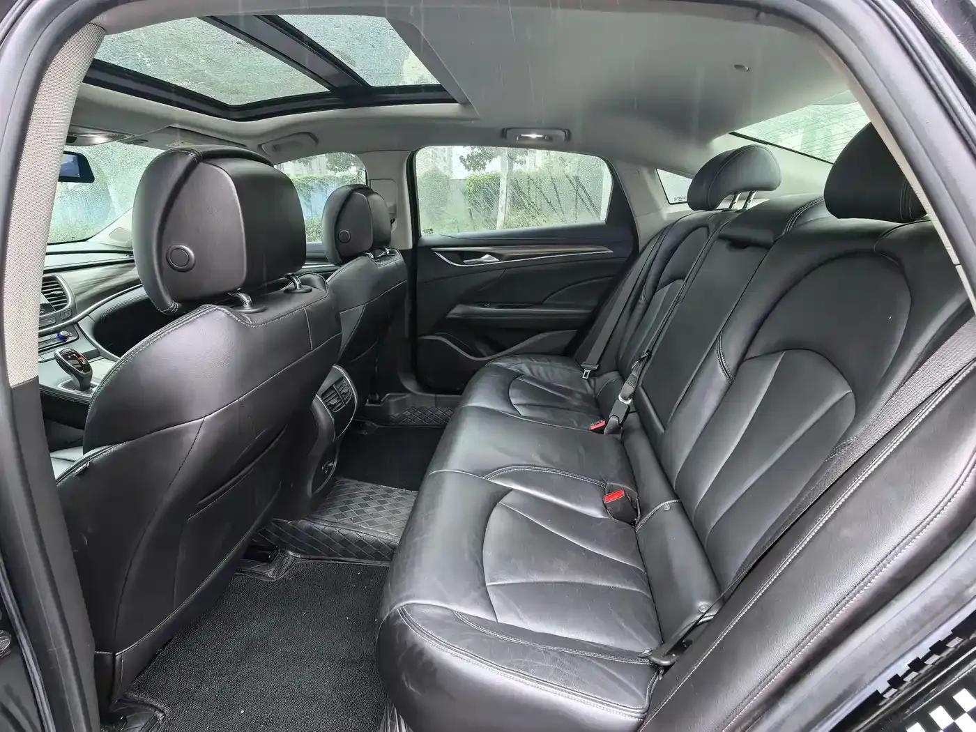 Buick LaCrosse 2019 28T Luxury Edition — миниатюра 11