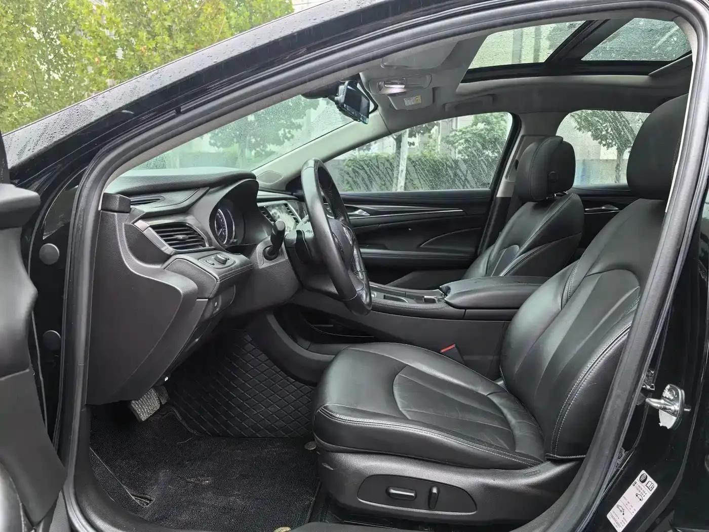 Buick LaCrosse 2019 28T Luxury Edition — миниатюра 10