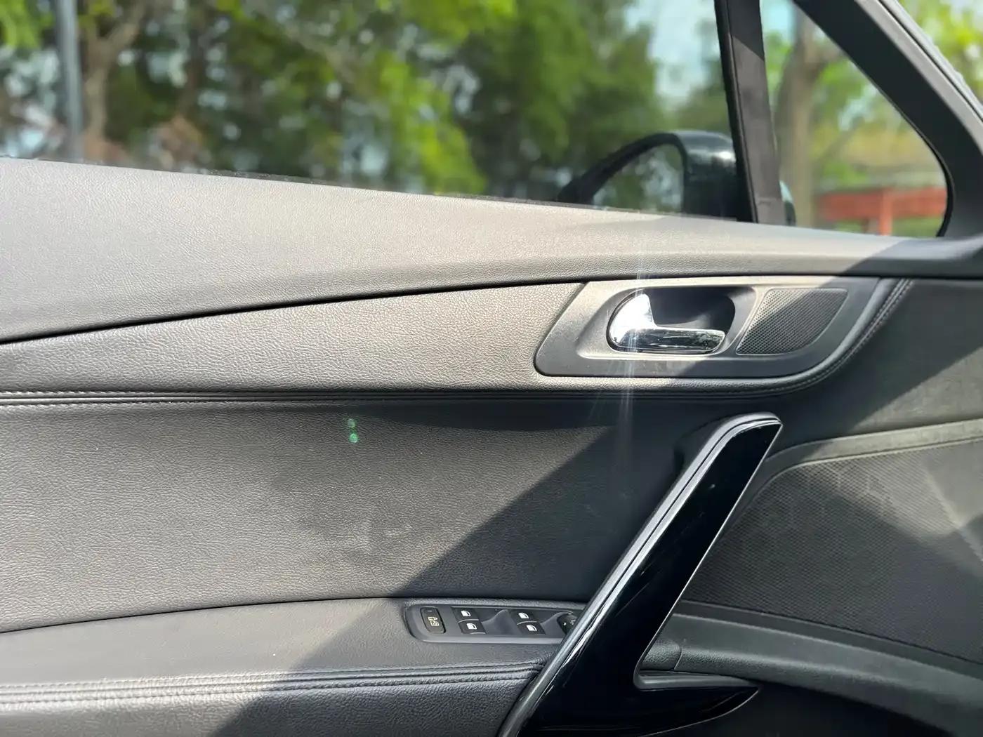 Peugeot 508 2015 1.6THP Automatic Premium Edition — миниатюра 26