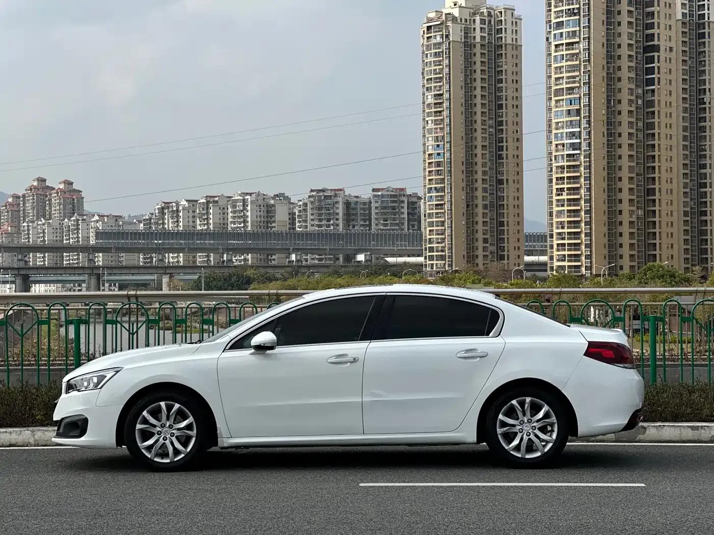 Peugeot 508 2015 1.6THP Automatic Premium Edition — миниатюра 24