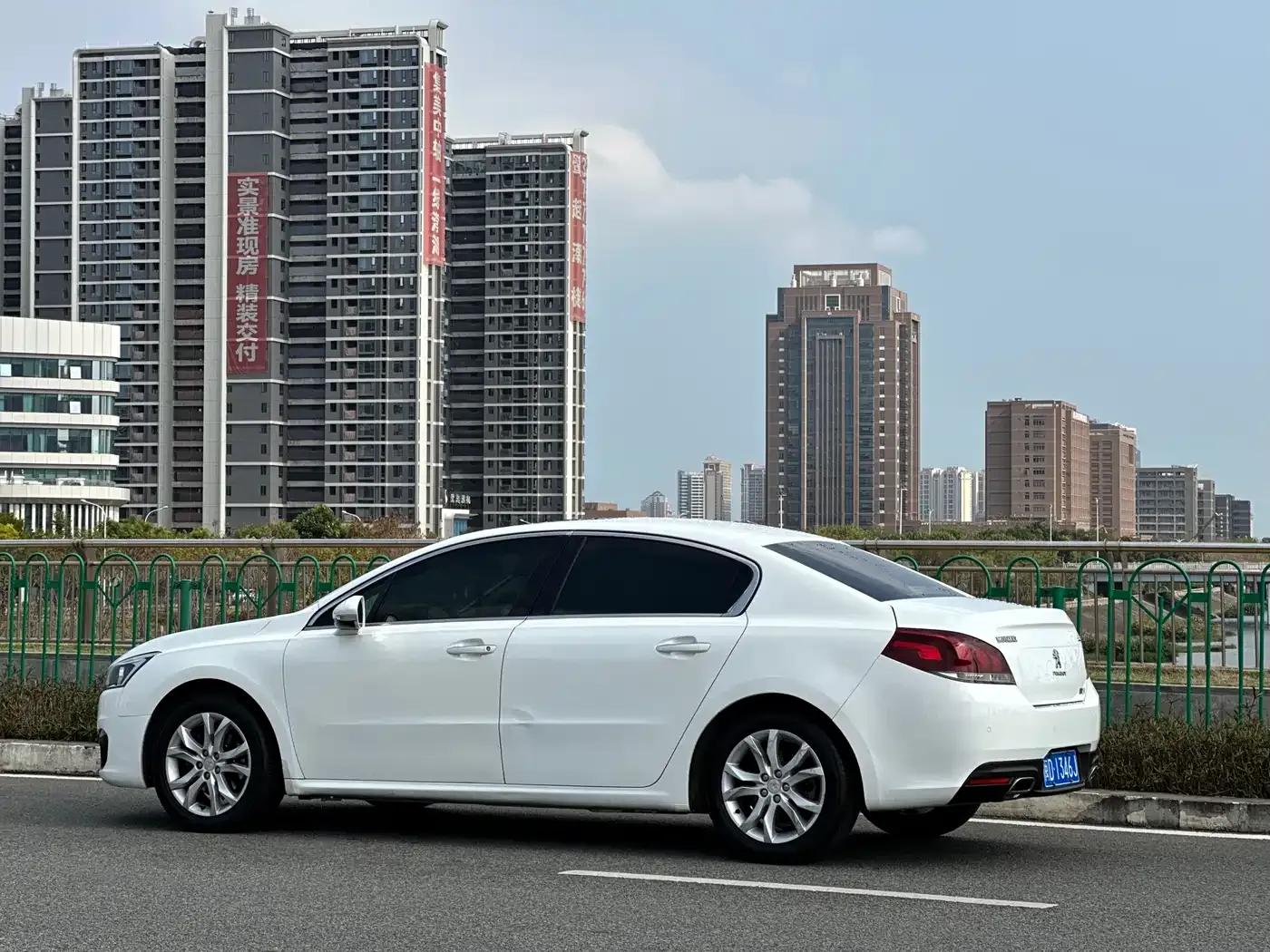 Peugeot 508 2015 1.6THP Automatic Premium Edition — миниатюра 32