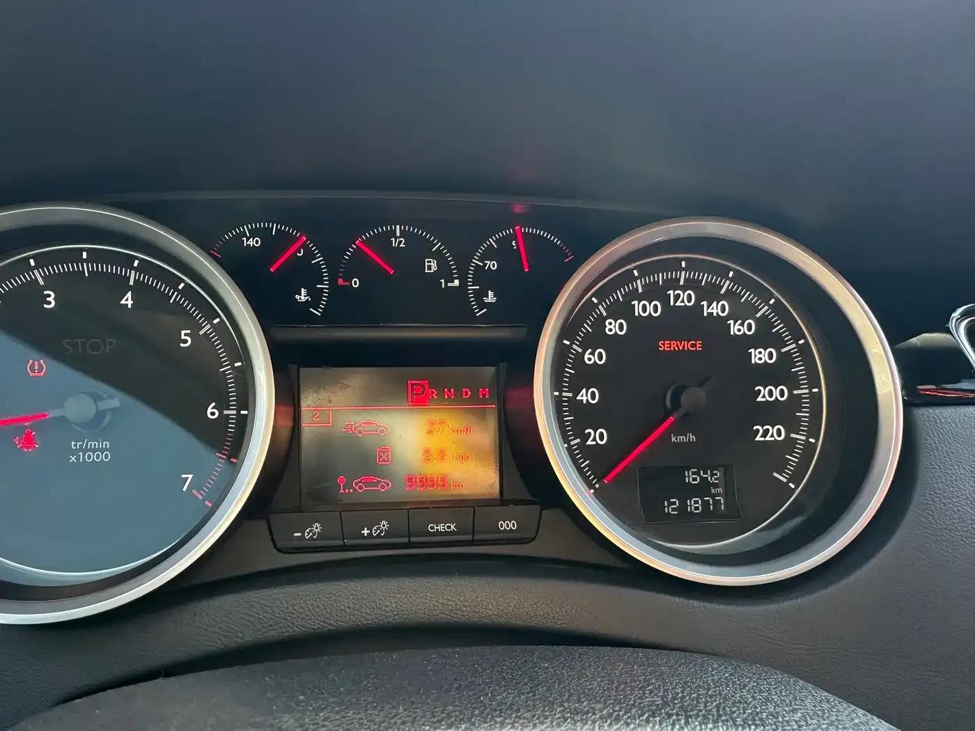 Peugeot 508 2015 1.6THP Automatic Premium Edition — миниатюра 7