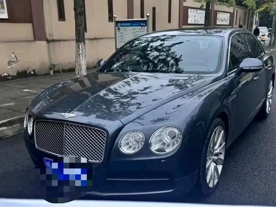 2016 Flying Spur 4.0T V8 Standard Edition — миниатюра 1