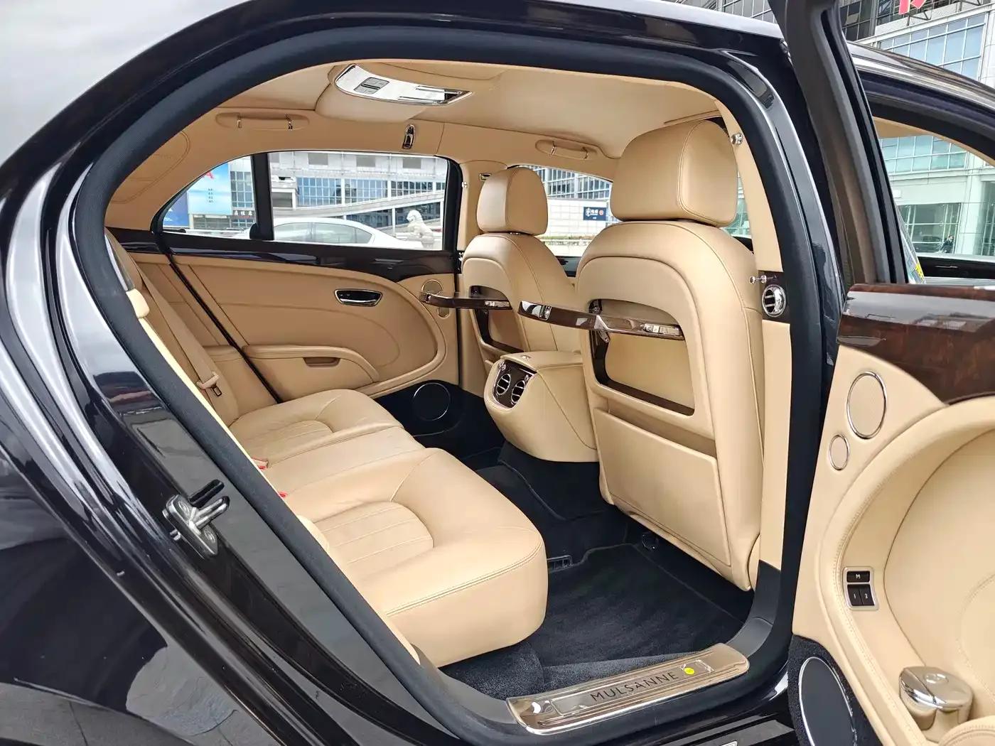 Mulsanne 2011 6.8T Luxury Edition — миниатюра 20