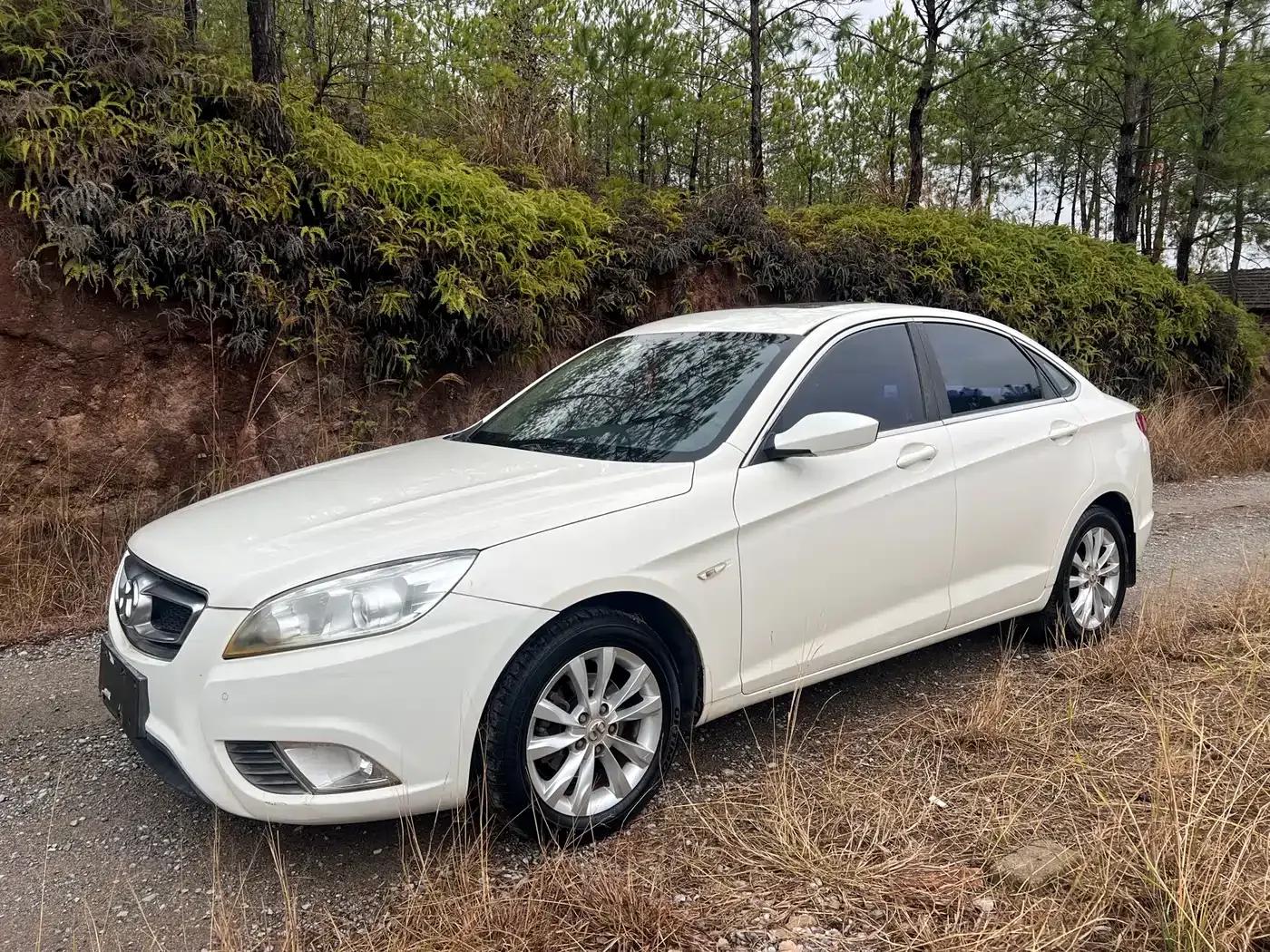 2014 Senova D50 1.5L Manual Comfort Edition — миниатюра 1