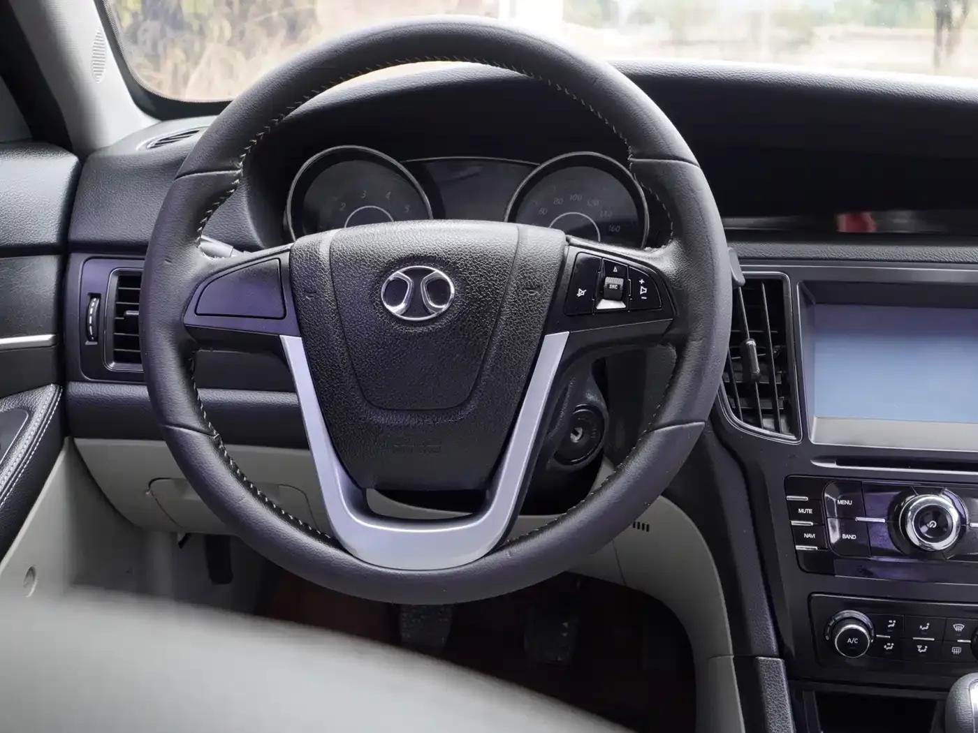 2014 Senova D50 1.5L Manual Comfort Edition — миниатюра 13