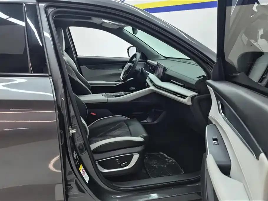 Changan CS75PLUS 2023 Model, Third Generation, 1.5T Automatic Premium Edition — миниатюра 8