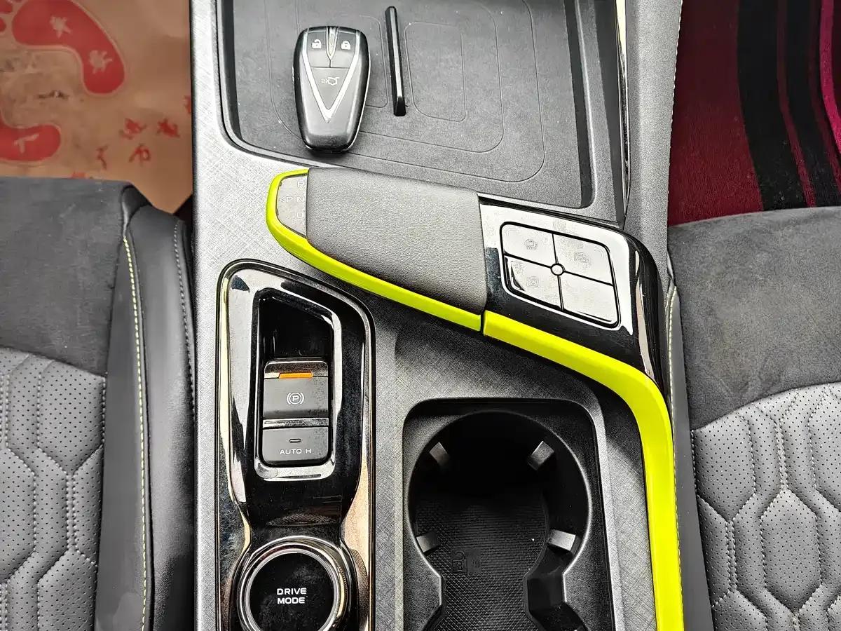 Changan UNI-T 2022 1.5T Sport Premium Edition — миниатюра 14