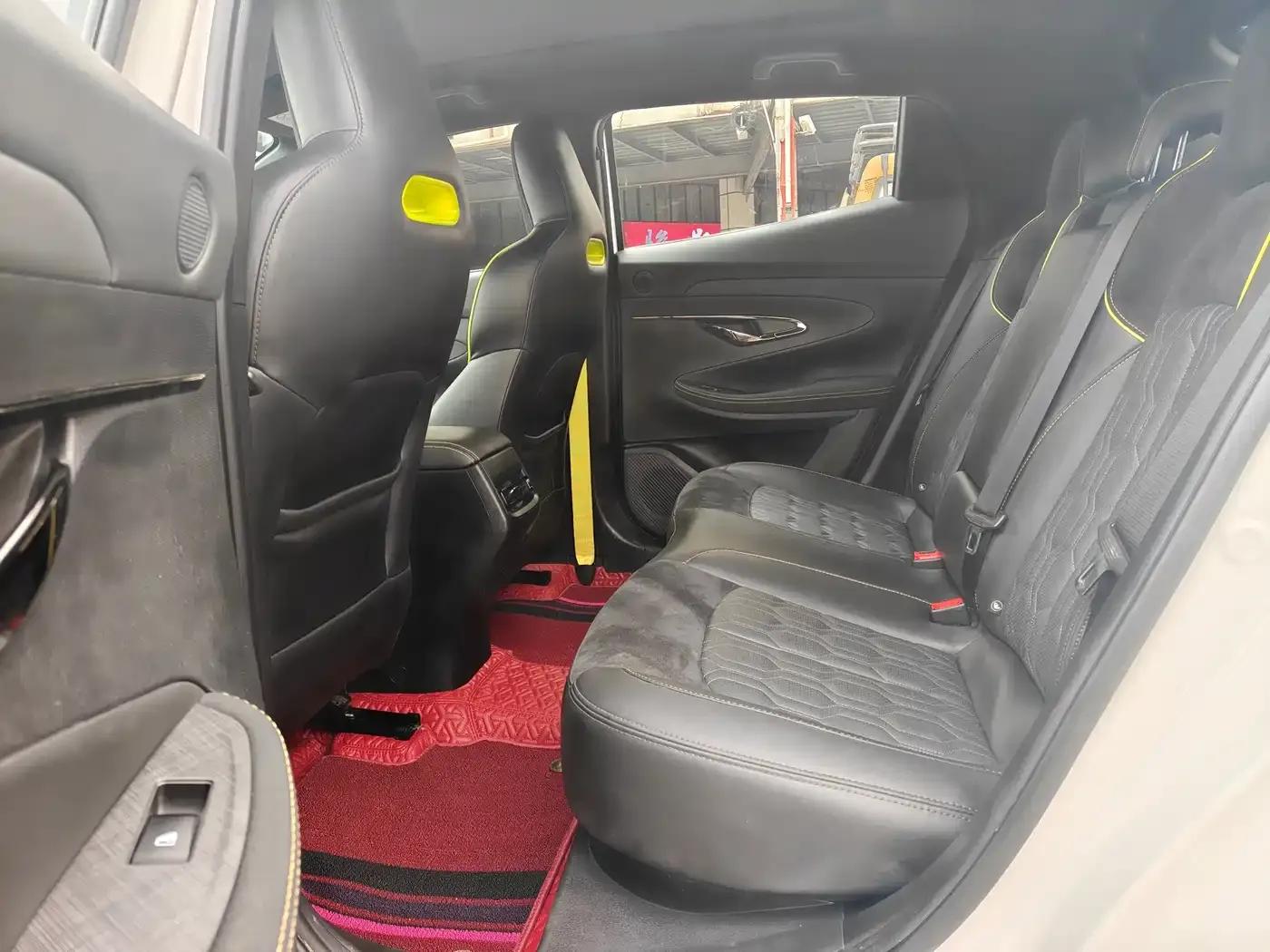Changan UNI-T 2022 1.5T Sport Premium Edition — миниатюра 8