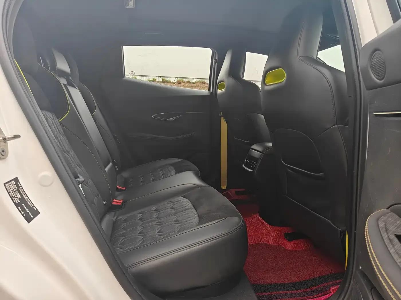 Changan UNI-T 2022 1.5T Sport Premium Edition — миниатюра 9