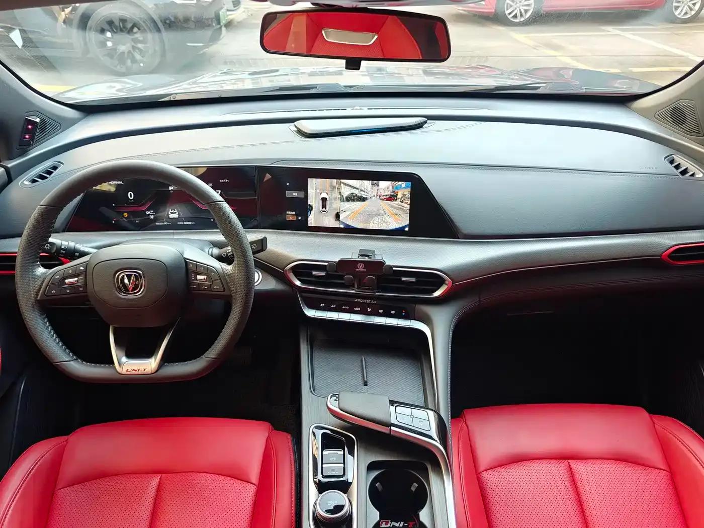Changan UNI-T 2020 1.5T Flagship Edition — миниатюра 13
