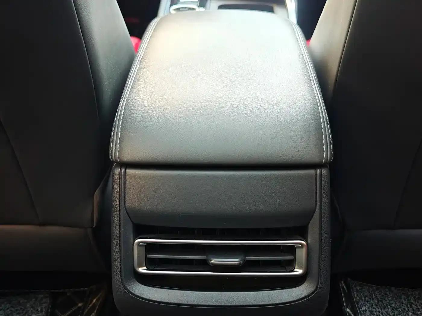 Changan UNI-T 2020 1.5T Flagship Edition — миниатюра 17