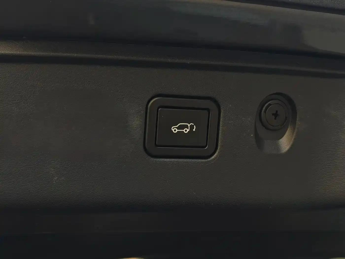 Changan UNI-T 2020 1.5T Flagship Edition — миниатюра 19