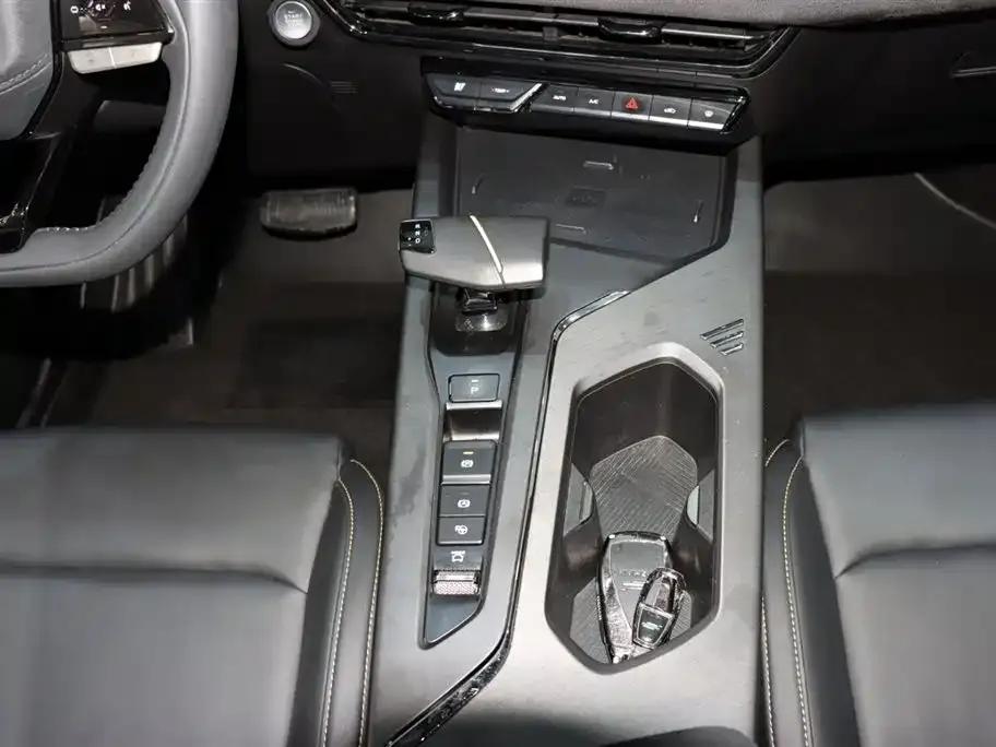 Changan Oushang X5 PLUS 2023 1.5T DCT Smart AI Edition — миниатюра 15