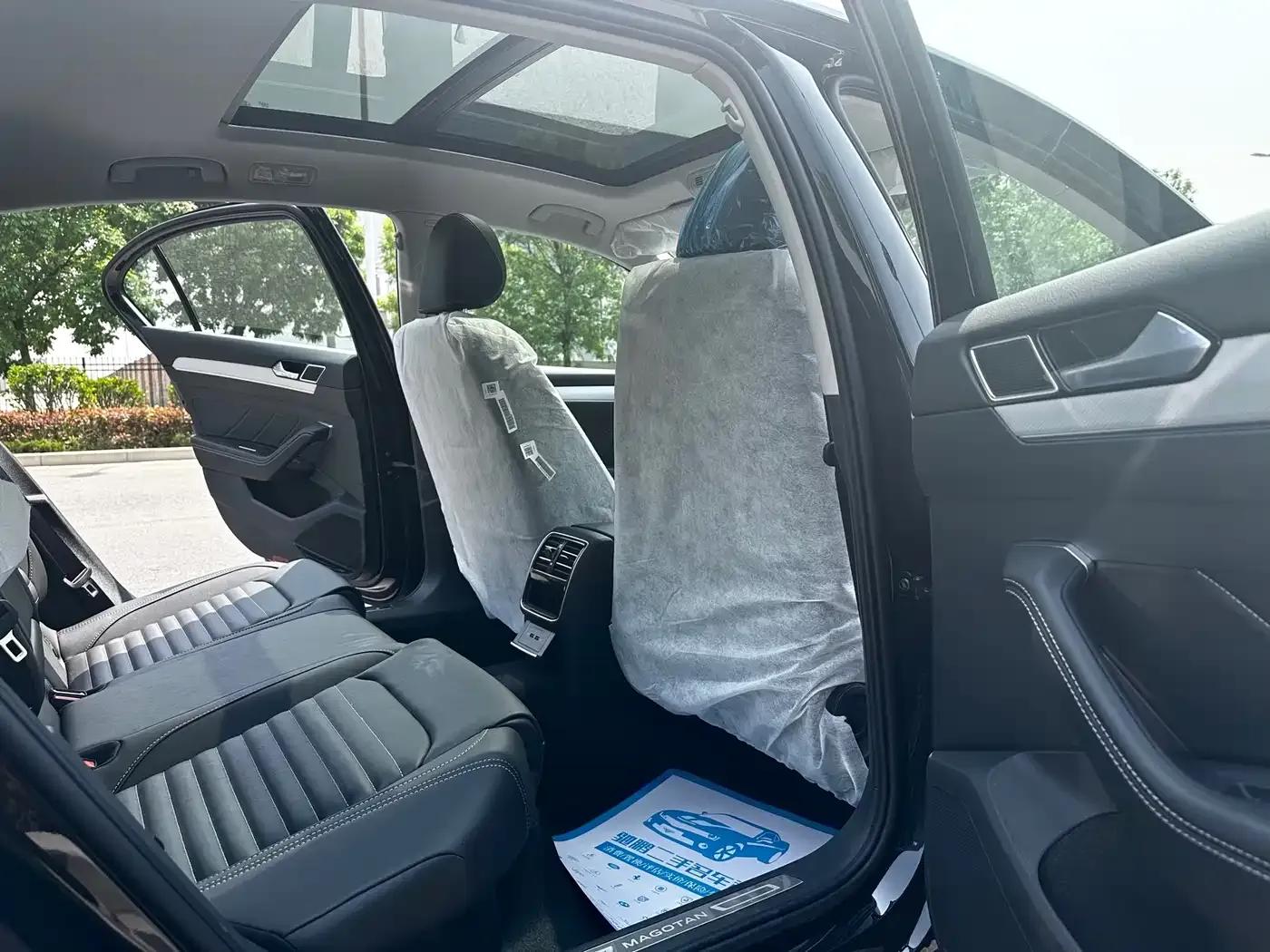 Volkswagen Magotan 2023 2 Millionth Unit Commemorative Edition 280TSI DSG Comfort Model — миниатюра 18