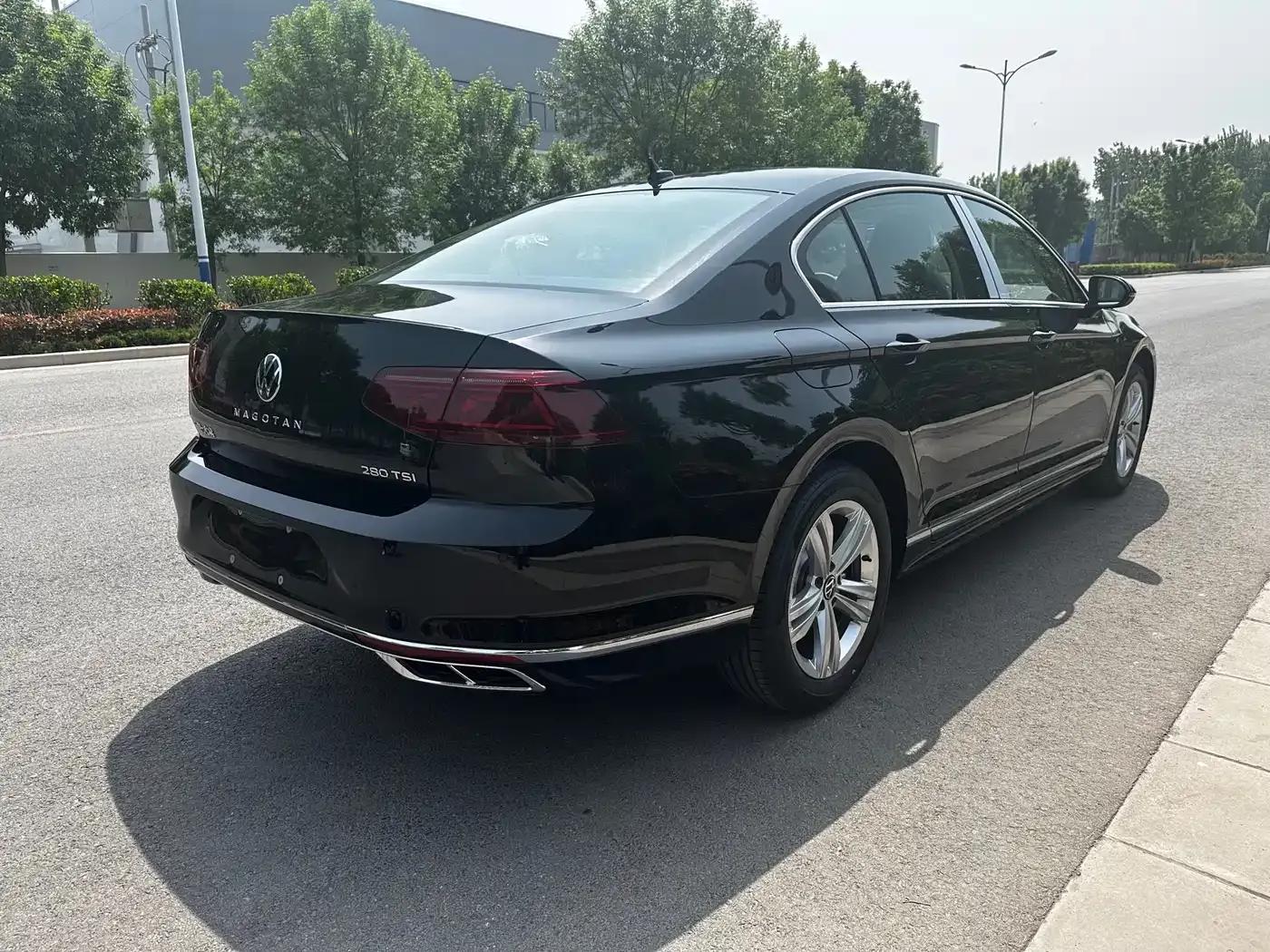 Volkswagen Magotan 2023 2 Millionth Unit Commemorative Edition 280TSI DSG Comfort Model — миниатюра 7