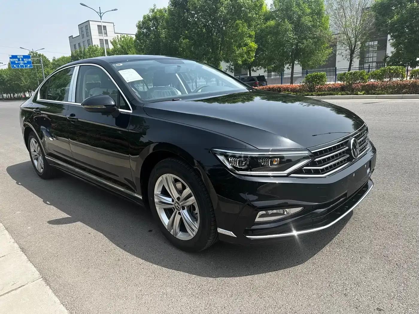 Volkswagen Magotan 2023 2 Millionth Unit Commemorative Edition 280TSI DSG Comfort Model — миниатюра 8