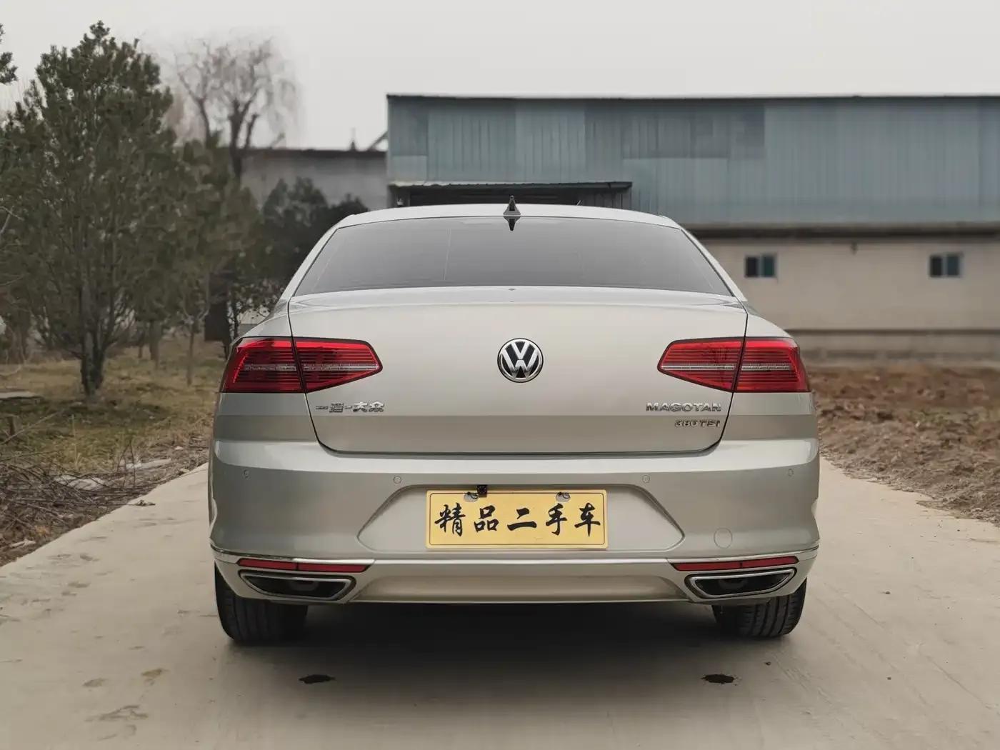 2018 Volkswagen Passat 380TSI DSG Luxury — миниатюра 4