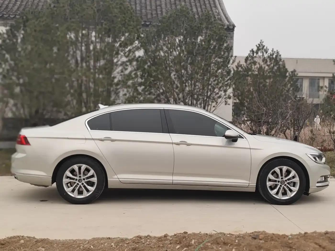 2018 Volkswagen Passat 380TSI DSG Luxury — миниатюра 7
