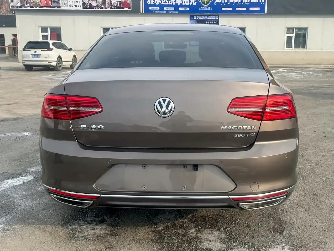 2017 Volkswagen Passat 380TSI DSG Luxury — миниатюра 8