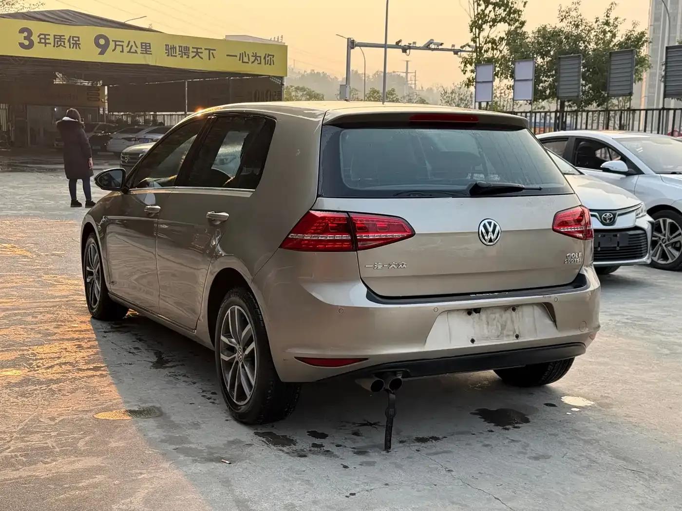 2016 Golf 230TSI Automatic Luxury — миниатюра 7