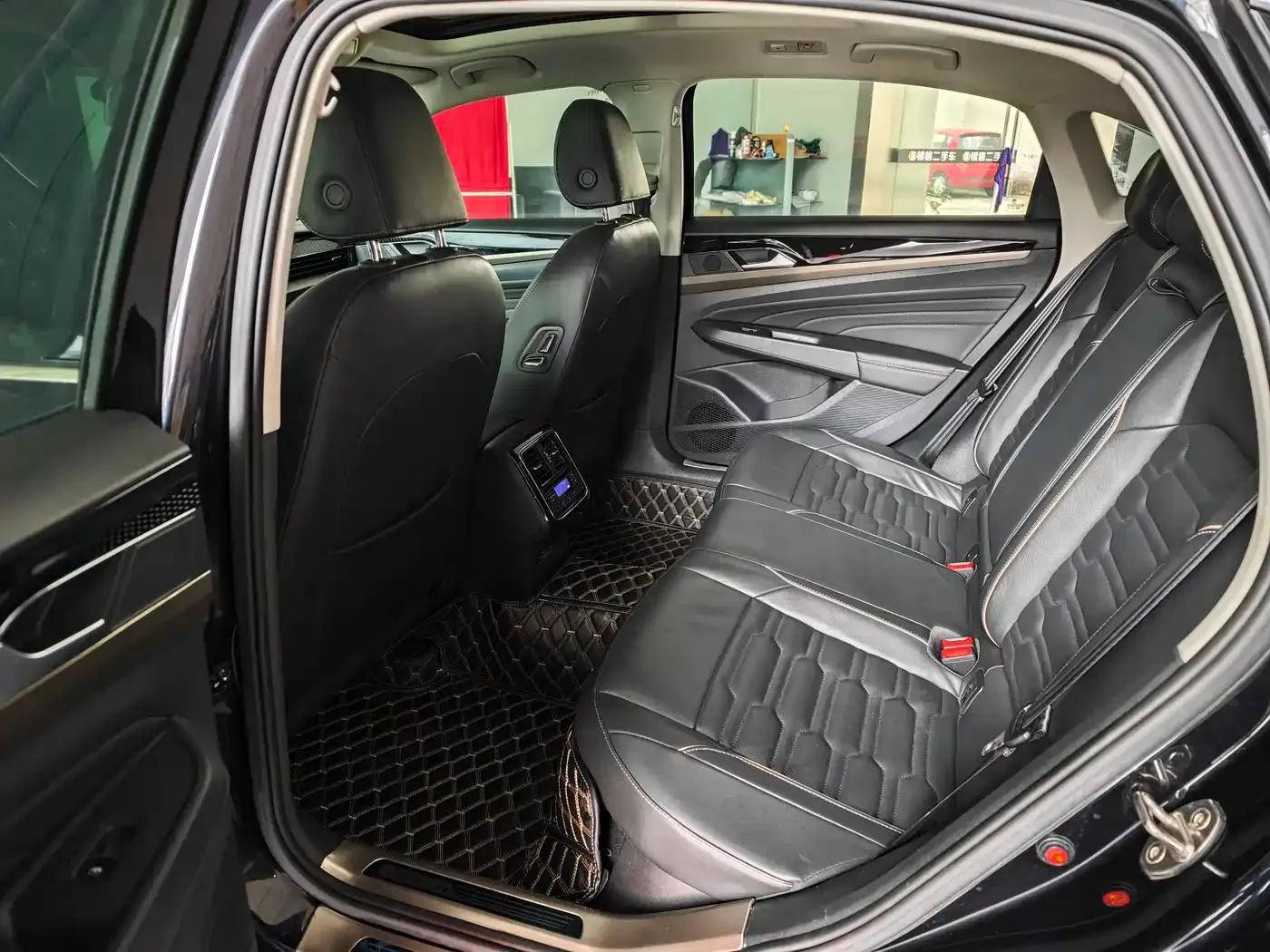 2019 Volkswagen Passat 330TSI Elite Edition (China VI Emission Standard) — миниатюра 3
