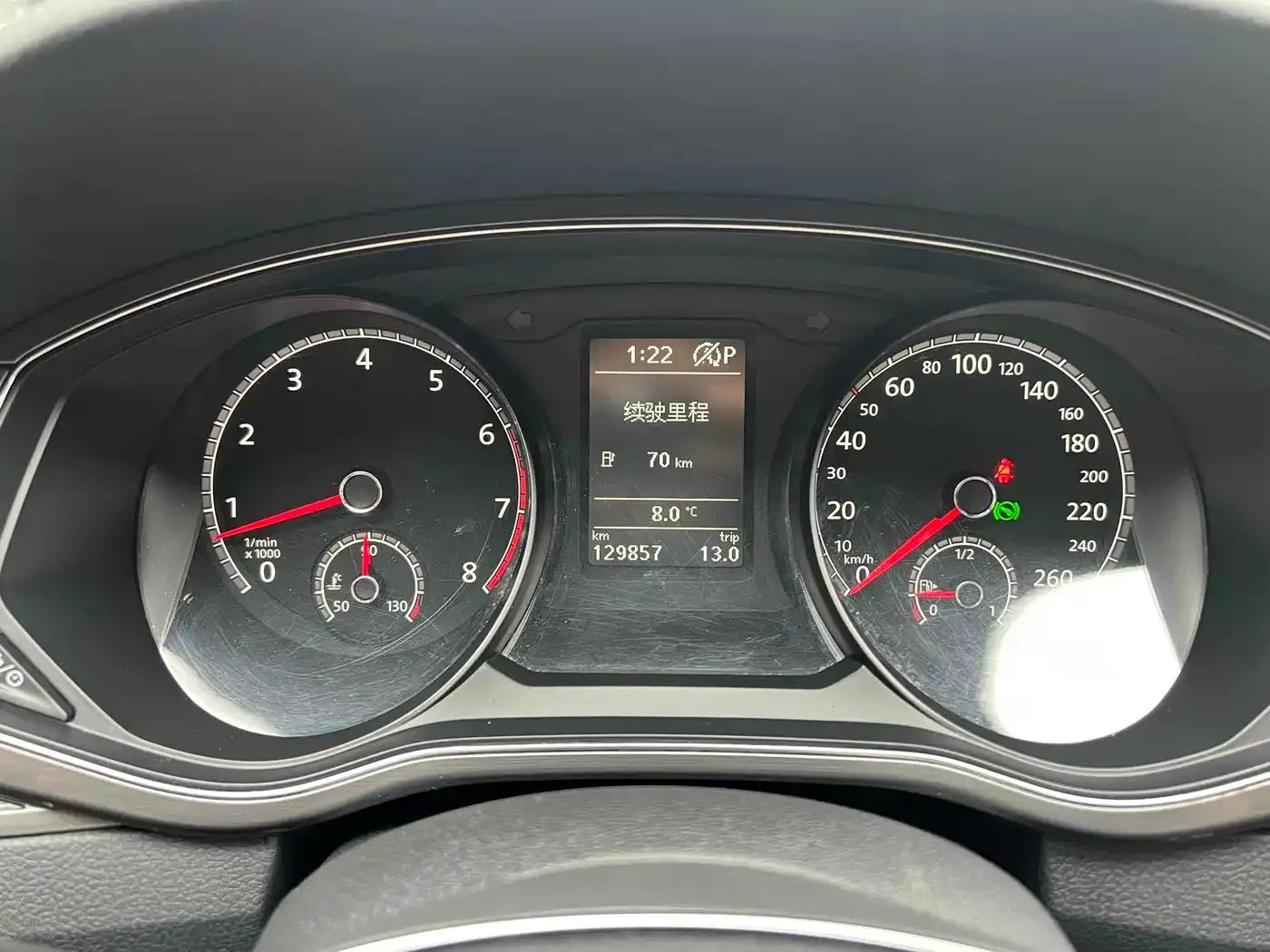 2017 Passat 330TSI DSG Premium Edition — миниатюра 9