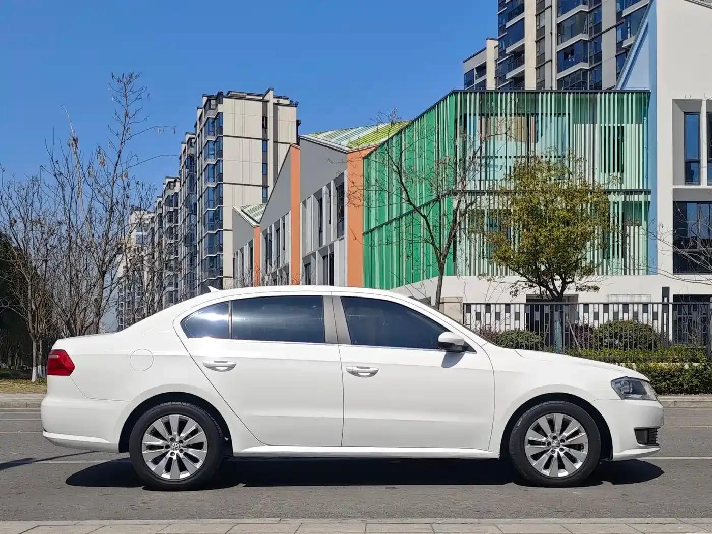 2013 Volkswagen Lavida 1.4TSI DSG Comfort Edition — миниатюра 6