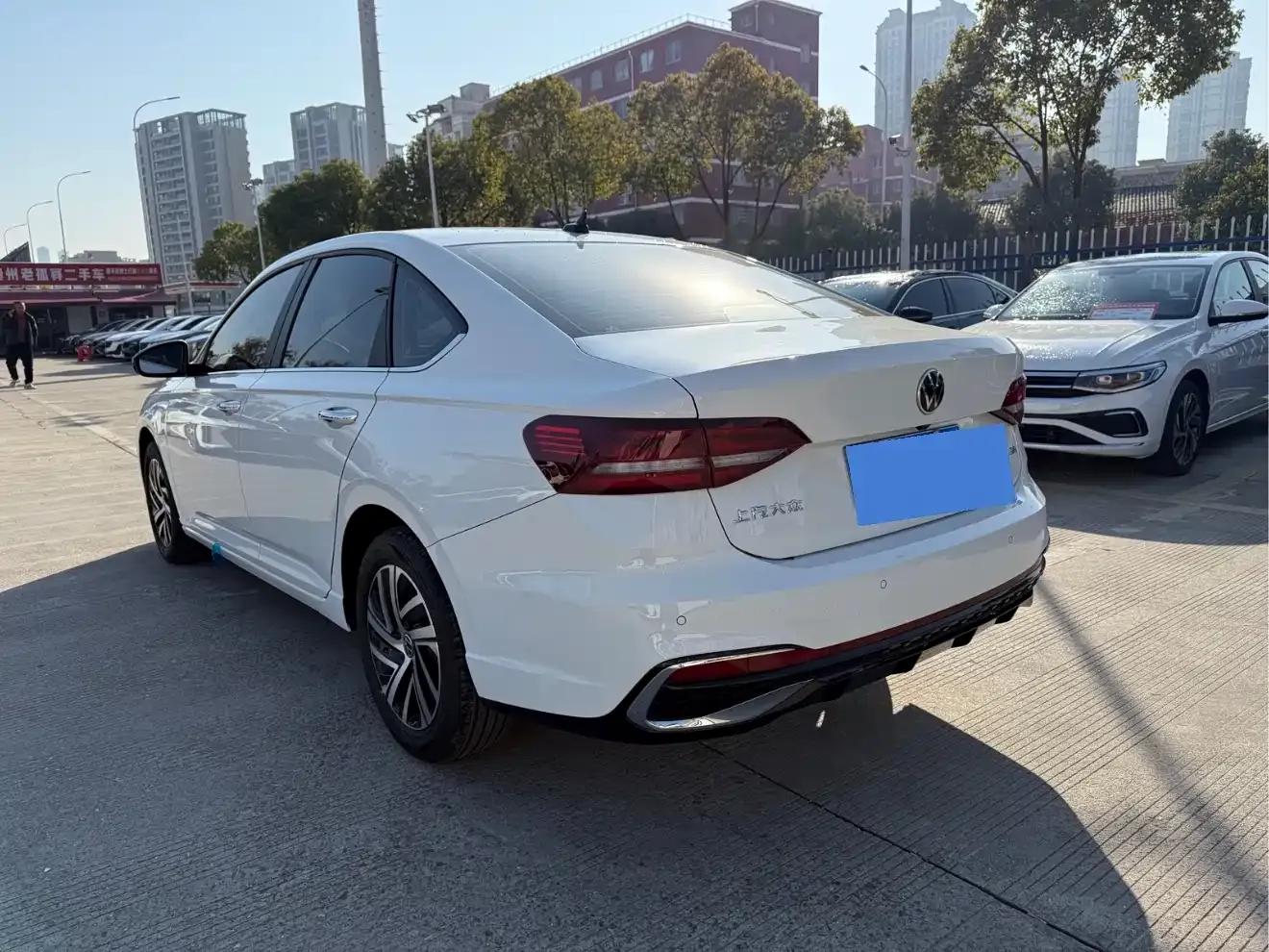 2024 Volkswagen Lavida 1.5L Automatic Starry Sky Five Million Edition — миниатюра 5