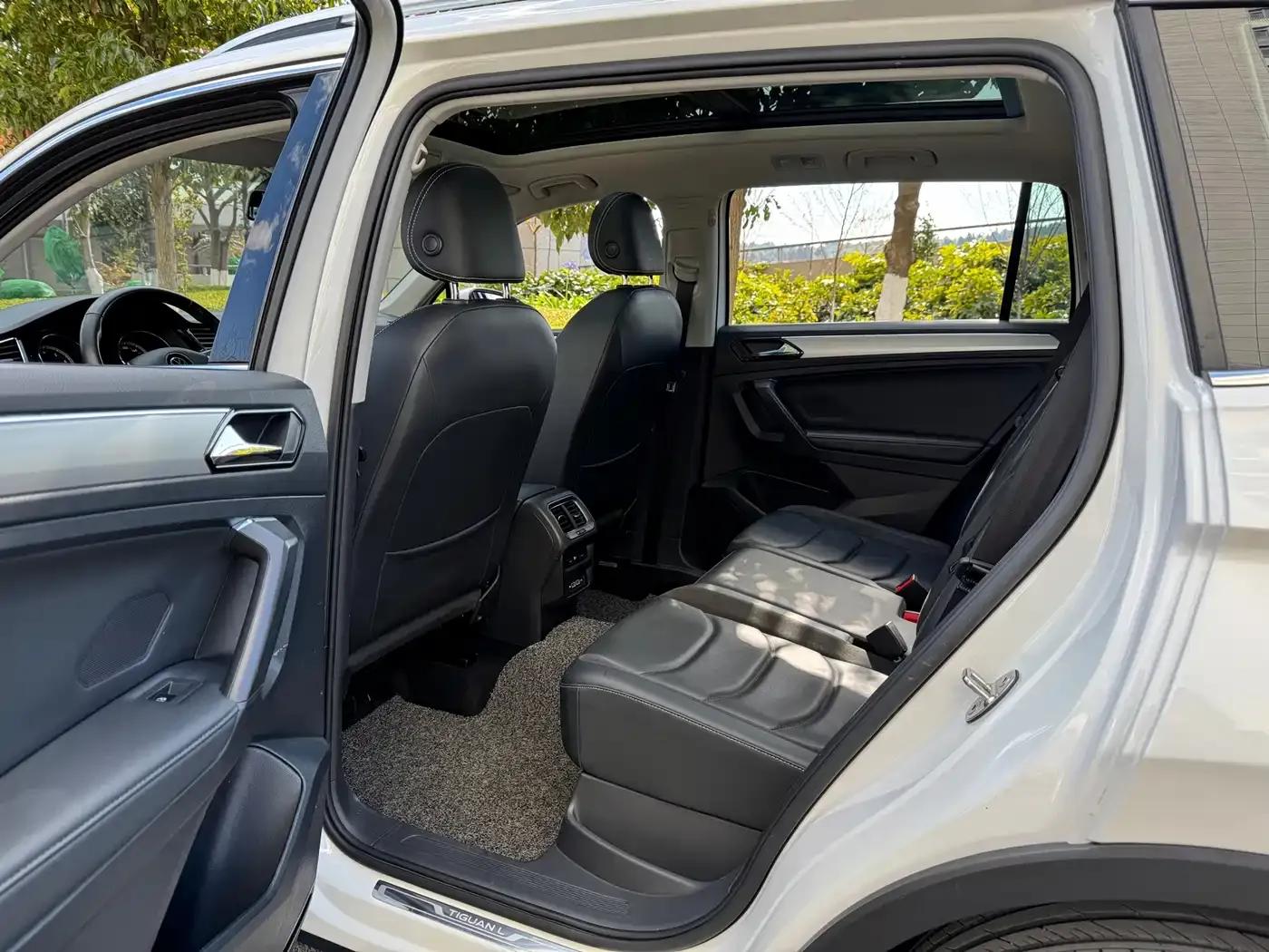 Tiguan L 2021 330TSI Automatic 2WD Smart Edition — миниатюра 17