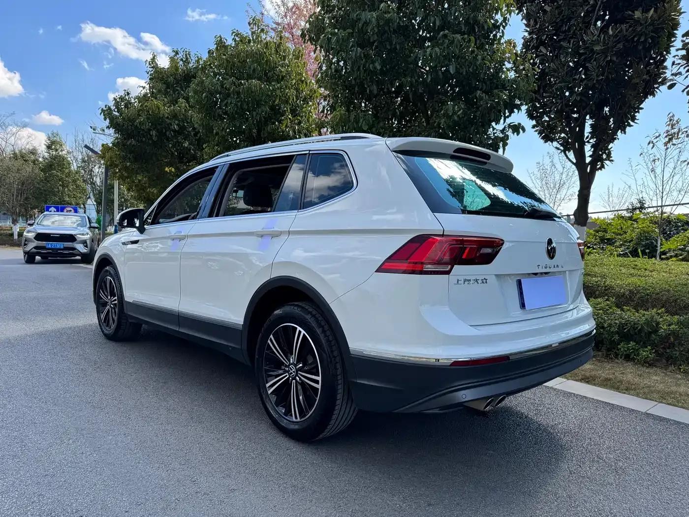Tiguan L 2021 330TSI Automatic 2WD Smart Edition — миниатюра 6
