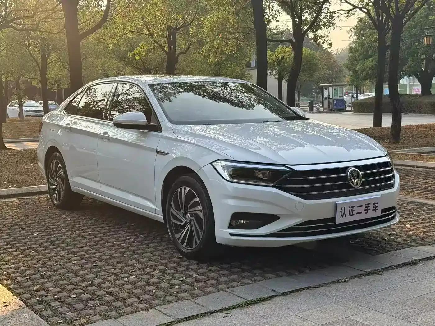 2022 Volkswagen Sagitar 280TSI DSG Super Edition — миниатюра 3