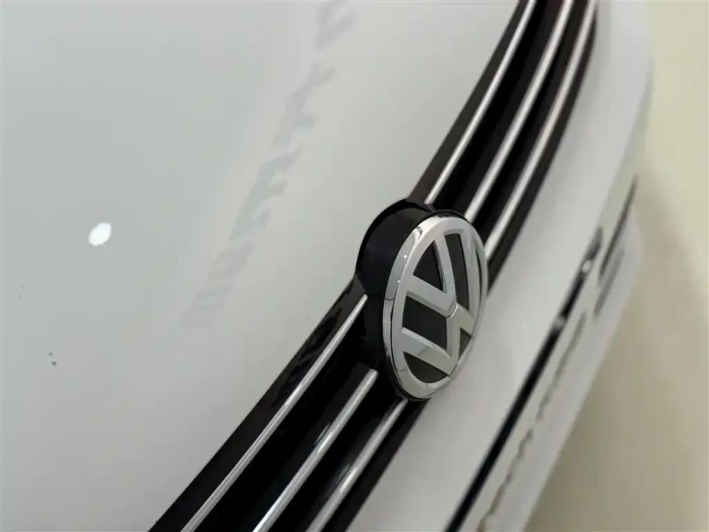 2018 Volkswagen Sagitar 1.6L Automatic Comfort Model — миниатюра 8