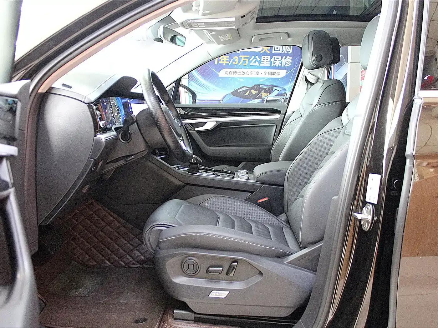 Touareg 2019 3.0TSI R-Line Edition (China VI Emission Standard) — миниатюра 6